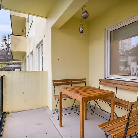 Dinbnb L Free Parking L 5 Min From Torget L Nearby Coast I Newly Furnished 公寓