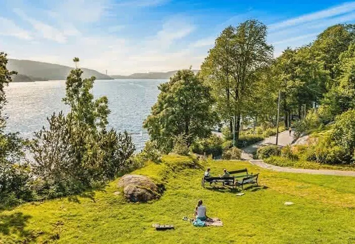Appartement Dinbnb L Free Parking L 5 Min From Torget L Nearby Coast I Newly Furnished Bergen